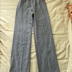 BNWT Long high rise Aritzia Babaton Serif Pant in size Small